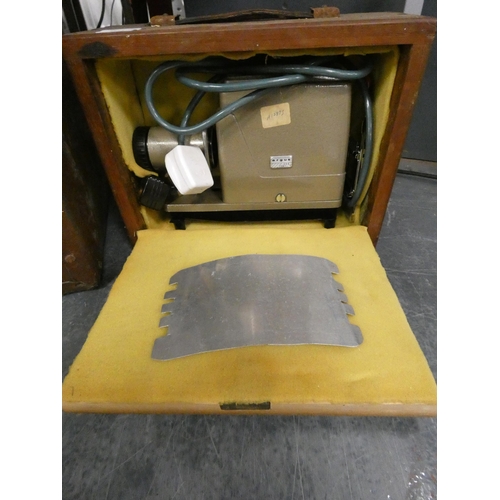 101 - Group of projectors and related items.