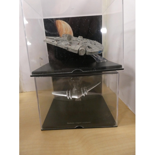 116 - Group of model Star Wars collectables contained in small display cases to include Star Destroyer, Ro... 