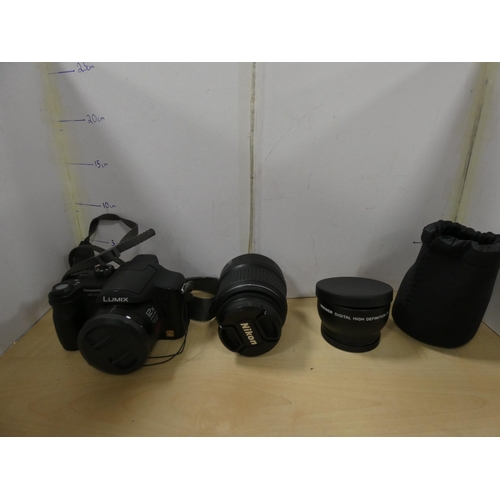120 - Super telephoto zoom lens, 420 x 800mm, pair of Greenkat binoculars, Panasonic Lumix camera, LG powe... 