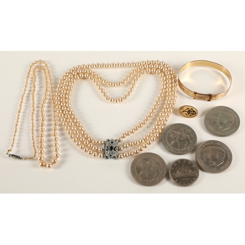 192 - Vintage costume jewellery, coins, etc.