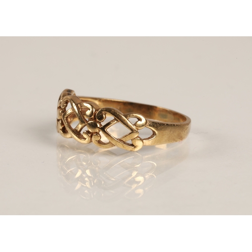 189 - Gold knot design ring indistinctly marked London, ring size M, 1.8g