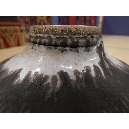 255 - Dame Lucie Rie DBE (Austrian, 1902 - 1995)Studio pottery drip glazed bowl, the interior and exterior... 