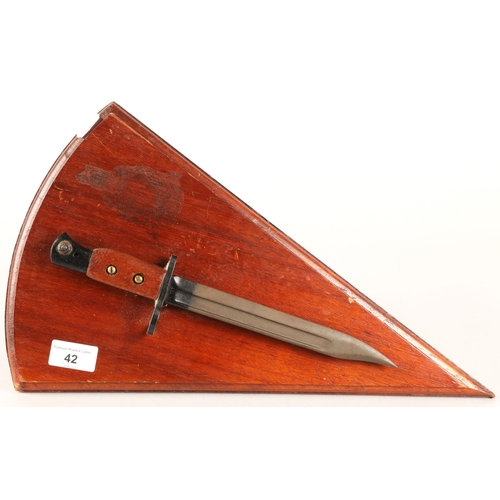 Lot 42        