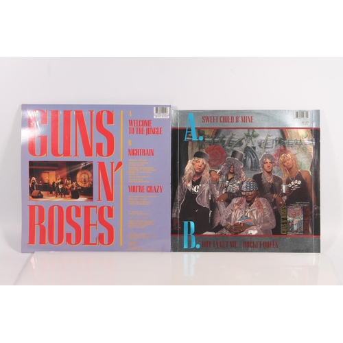 60 - Guns N' Roses, 12'' vinyl singles to include Sweet Child Of Mine with silver glimmer sleeve and Welc... 