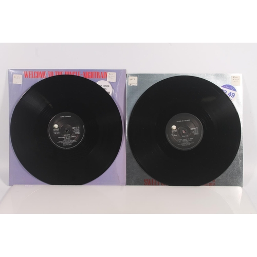 60 - Guns N' Roses, 12'' vinyl singles to include Sweet Child Of Mine with silver glimmer sleeve and Welc... 