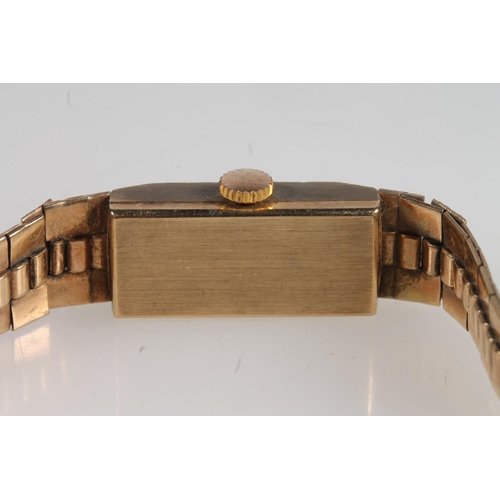 189 - 9ct yellow gold Smiths Empress ladies wristwatch on textured 9ct gold strap, the face with baton mar... 