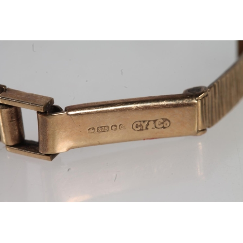 189 - 9ct yellow gold Smiths Empress ladies wristwatch on textured 9ct gold strap, the face with baton mar... 