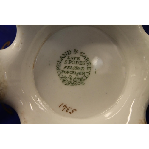 17 - Copeland & Garrett Late Spode Felspar porcelain blue and white sucrier and cover decorated with ... 