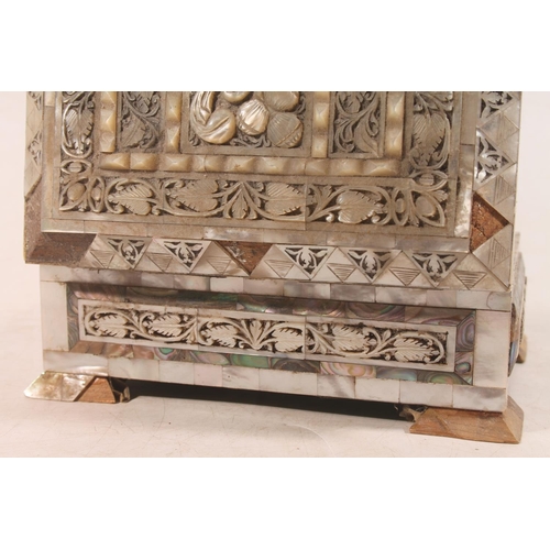 35 - Eastern mother-of-pearl and abalone inlaid jewellery casket, 17cm wide, and an apprentice style ches... 