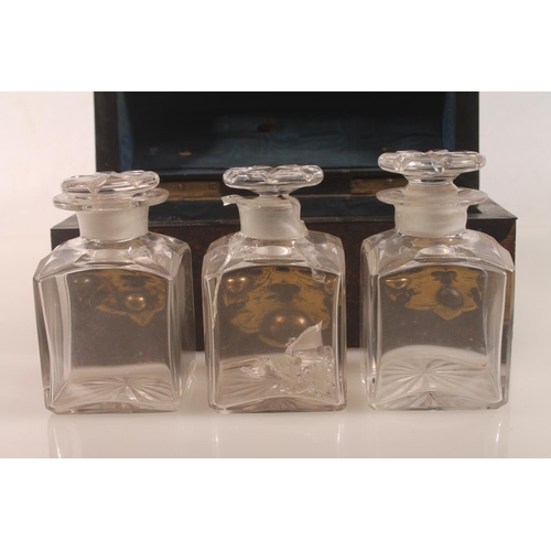 54 - Victorian gothic style dome top inkstand with boule lacquer and brass mounts, hinge top opening to r... 