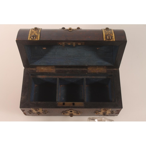 54 - Victorian gothic style dome top inkstand with boule lacquer and brass mounts, hinge top opening to r... 