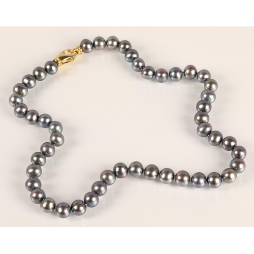 63 - Tahitian pearl necklace with 14k yellow gold clasp, 45cm long