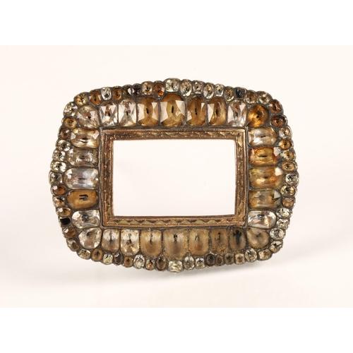 70 - Group of Georgian and later jewellery to include a mourning brooch or bracelet link with central por... 