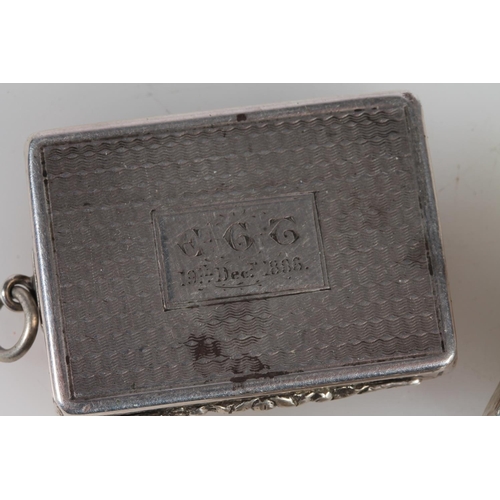 10 - William IV silver vinaigrette, of rectangular form with cast thumbpiece and engine turned decoration... 