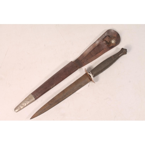 British Fairbairn Sykes FS style commando dagger of typical form, with ...
