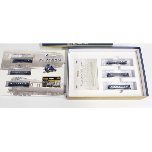 1001 - Graham Farish by Bachmann N gauge model railways 370425 Midland Pullman train pack, special collecto... 