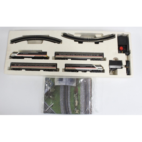 1030 - Hornby (Hornby Hobbies Ltd) OO gauge model railways R824 Intercity 225 electric train set with Class... 