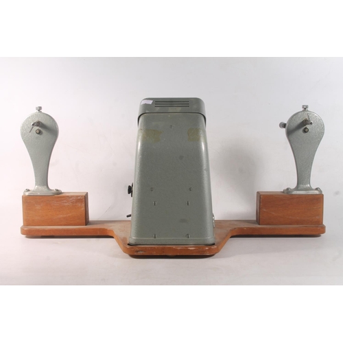 21 - Vintage Zeiss Ikon Moviscop.