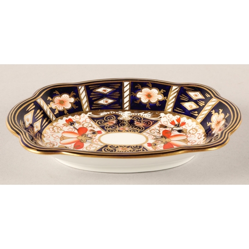 2 - Royal Crown Derby Imari 2451 patterned vase and dish, vase 17.5cm high