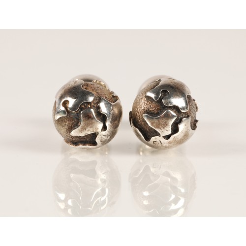 51A - Pair of silver Tiffany cufflinks with box