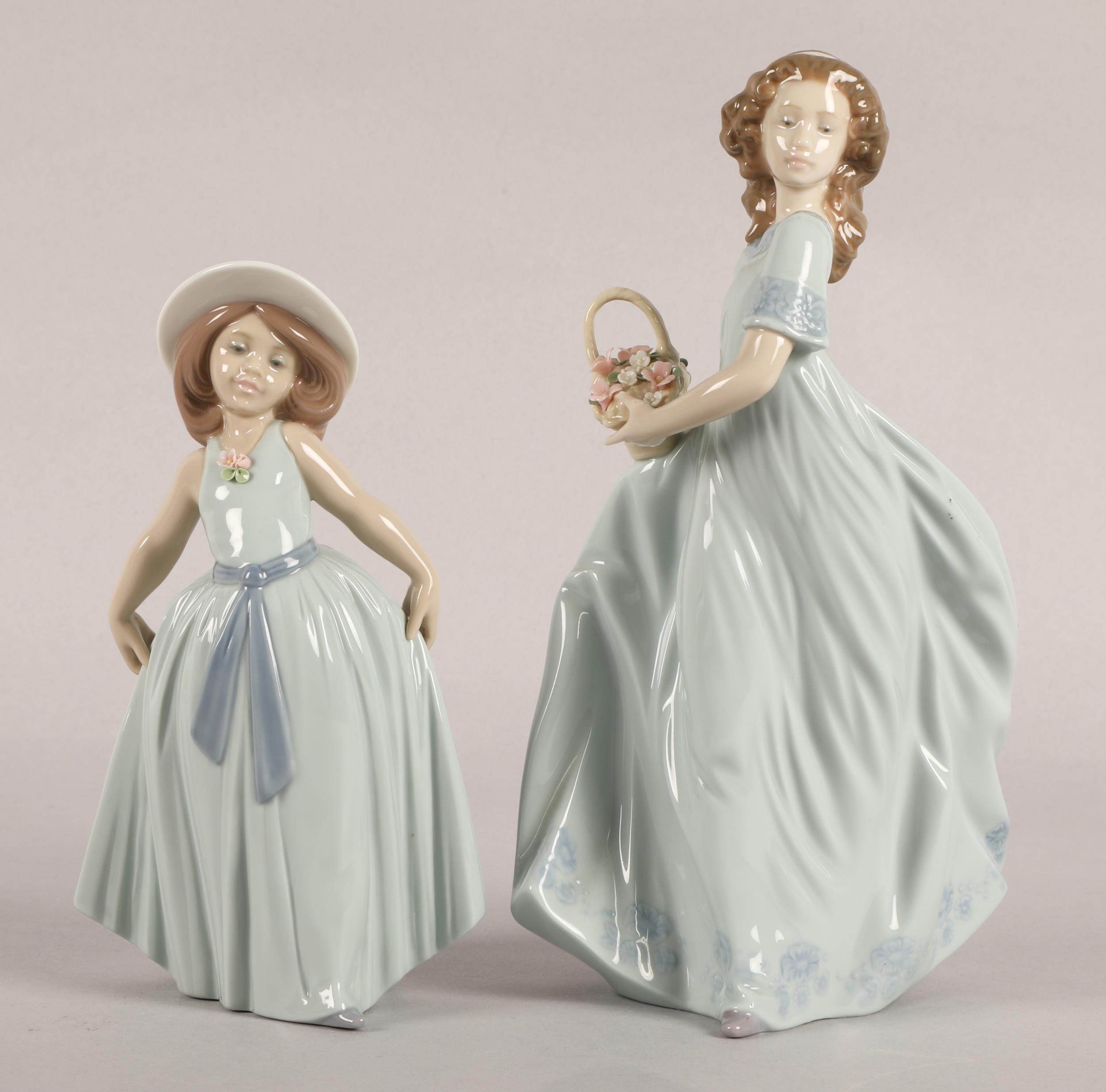 陶器人形　リヤドロ　06130 　SPRING ENCHANTMENT リヤドロ【LLADRO】「SPRING ENCHANTMENT」6130 箱有 美品 置物