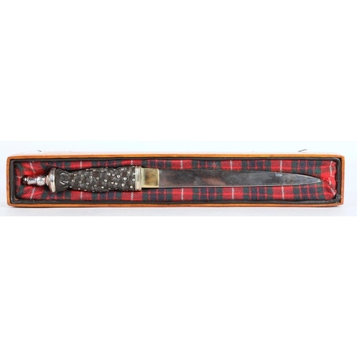 33 - Scottish Highland Dirk in lined wooden box with plaid cover