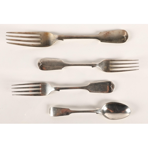 41 - Elgin Scottish Provincial Silver, a pair of dessert forks by James R Mackay [MACKAY] [ELGIN] [A], 85... 