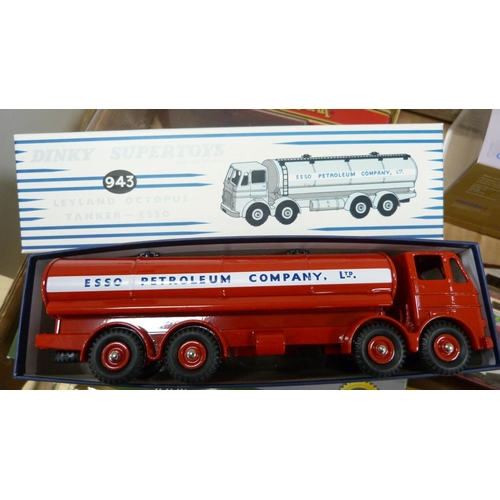 Carton containing diecast and other models to include a
