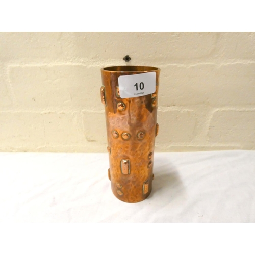Lot 10        