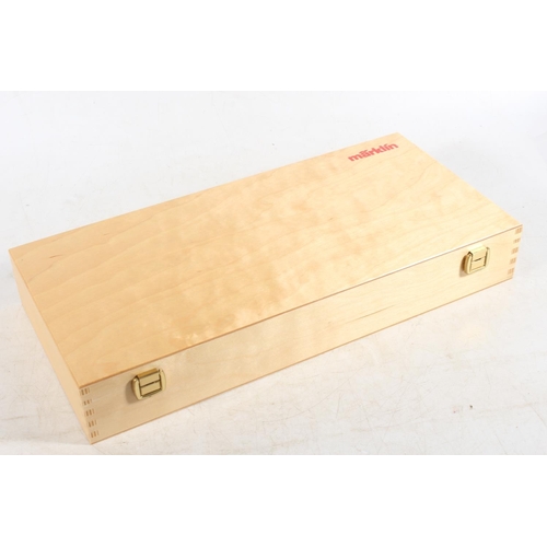 1022 - Marklin of Germany digital HO scale model railways 26350 'Historic 