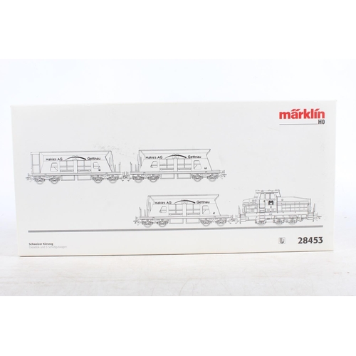 1025 - Marklin of Germany digital HO scale model railways 28453 'Swiss Gravel Train' train pack with 0-6-0 ... 