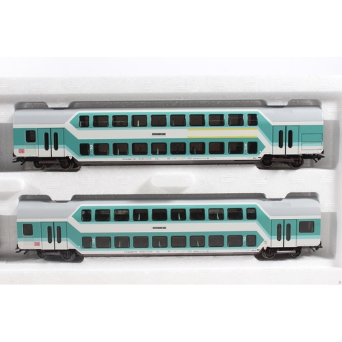 1028 - Marklin of Germany digital HO scale model railways 43580 'Bilevel Car Car Set' coach pack with type ... 