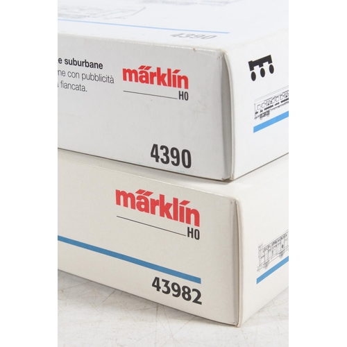 1030 - Marklin of Germany digital HO scale model railways 43982 'Bavarian Train from around 1880' rolling s... 