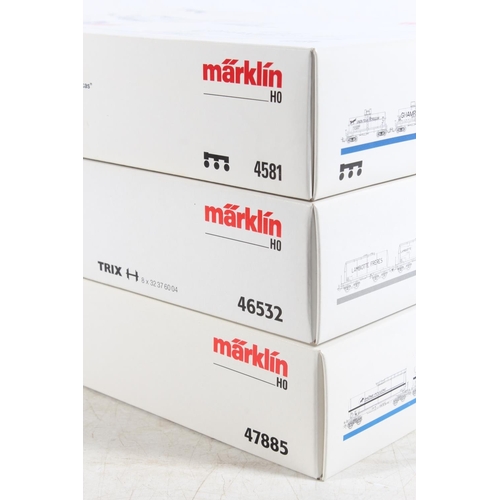 1040 - Marklin of Germany digital HO scale model railways rolling stock sets to include 46532 chemical tank... 