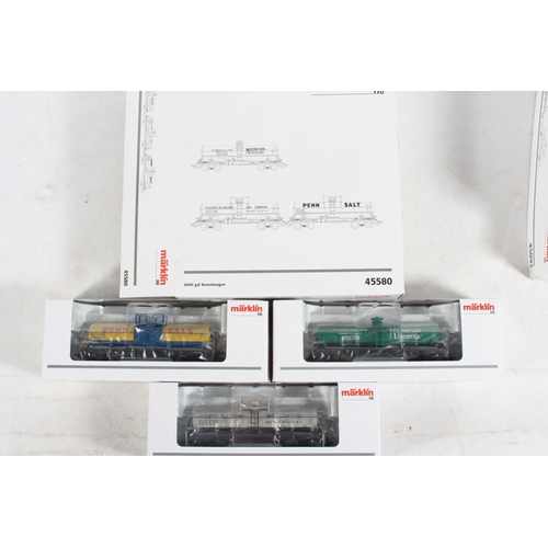 1041 - Marklin of Germany digital HO scale model railways rolling stock sets to include 45093 Airplane Tran... 