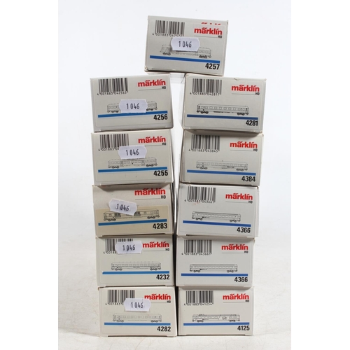 1046 - Marklin of Germany digital HO scale model railways passenger coaches to include 4125, 4232, 4283, 42... 