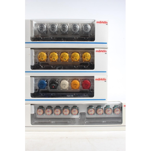 1049 - Marklin of Germany HO scale model railways rolling stock chemical container transport flat cars to i... 