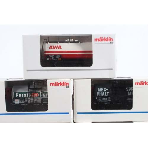 1053 - Marklin of Germany HO scale model railways rolling stock tankers to include 4750 Dea x2, 4871 Mex Ph... 