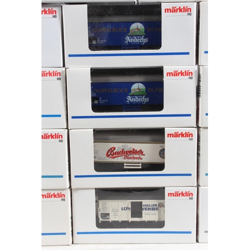 1054 - Marklin of Germany HO scale model railways rolling stock to include 3457 Kronbacher, 4415 Kronbacher... 