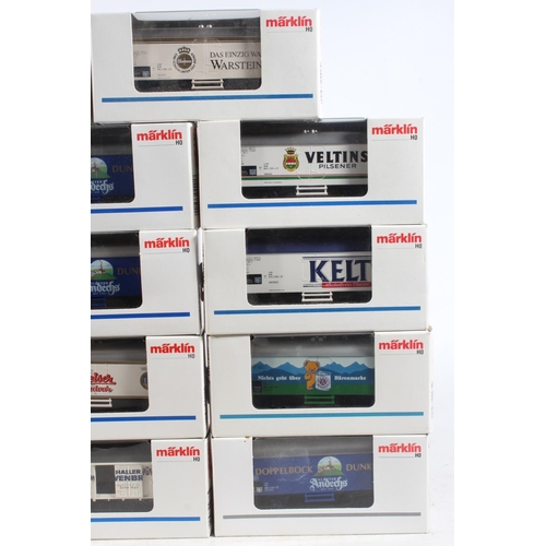 1054 - Marklin of Germany HO scale model railways rolling stock to include 3457 Kronbacher, 4415 Kronbacher... 