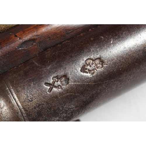 1820 - British India pattern Brown Bess flintlock rifle, the lock plate stamped 'TOWER' and with crowned GR... 