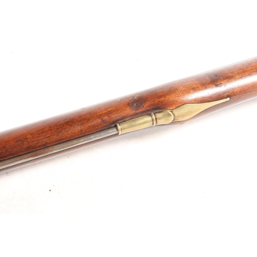 1820 - British India pattern Brown Bess flintlock rifle, the lock plate stamped 'TOWER' and with crowned GR... 