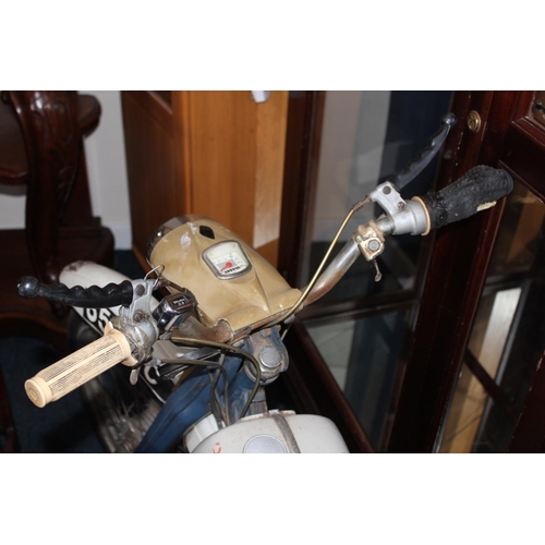 1402 - NSU (Neckarsulm) Quickly vintage moped, licence plate ''657SC', mileage on clock '01499', no papers,... 