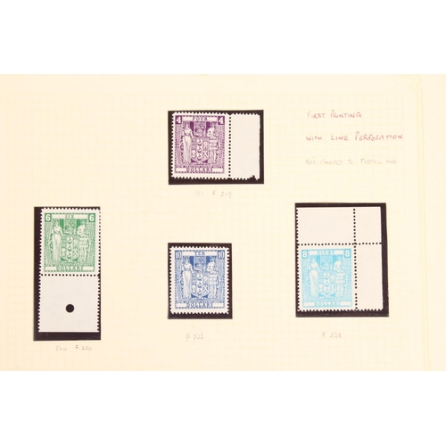 1439 - NEW ZEALAND stamp collection held across six albums to include 19th and 20th century stamps, 1s gree... 