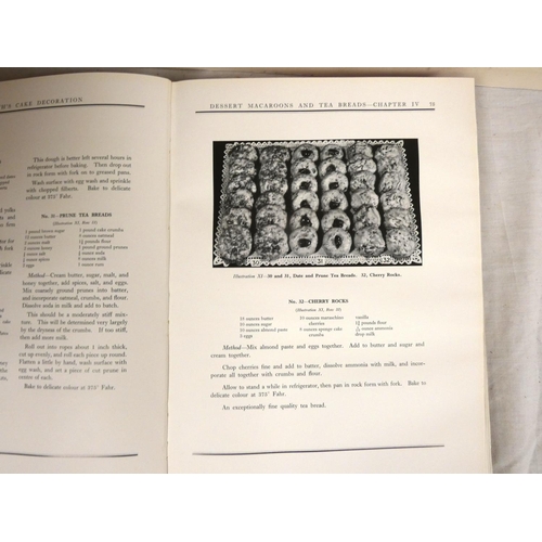 45 - LAMBETH JOSEPH A.&nbsp;&nbsp;Lambeth Method of Cake Decoration & Practical Pastries. Col. plates... 