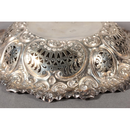 13 - Pair of Scottish silver pierced bowls with heavy repousse decoration, 18cm diameter, Hamilton & ... 