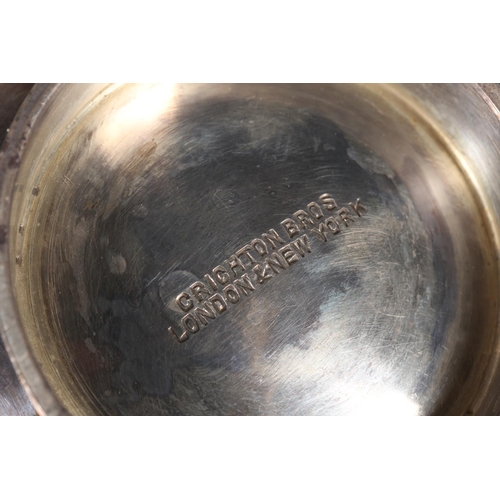 14 - Geo V silver deep bowl of plain form, Crichton Brothers, London, 1917, 211g.&nbsp;