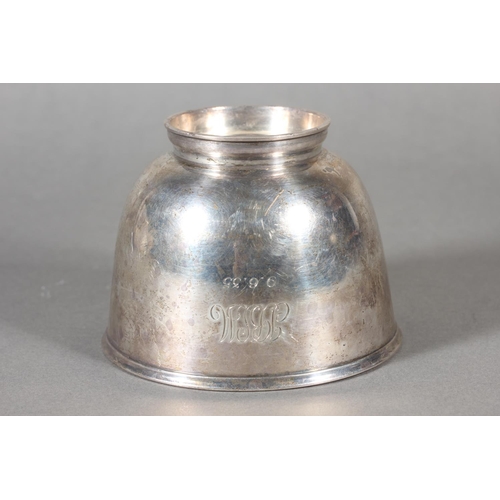 14 - Geo V silver deep bowl of plain form, Crichton Brothers, London, 1917, 211g.&nbsp;