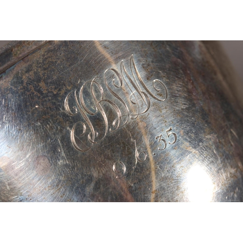 14 - Geo V silver deep bowl of plain form, Crichton Brothers, London, 1917, 211g.&nbsp;