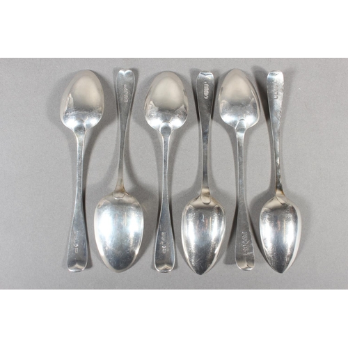 27 - Harlequin set of six Scottish silver dessert spoons, makers WA, AW and JE, all Edinburgh, 180g.
